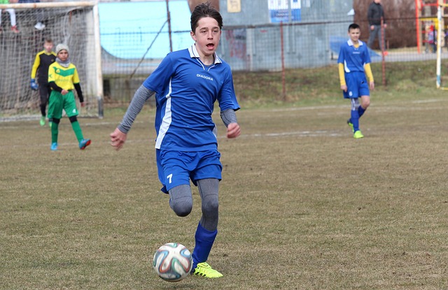 上展现出更 上展现出更